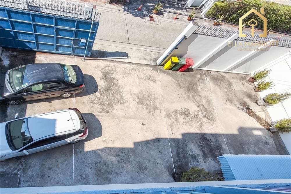 Commercial Building Great Condition- Sukhumvit 101 72