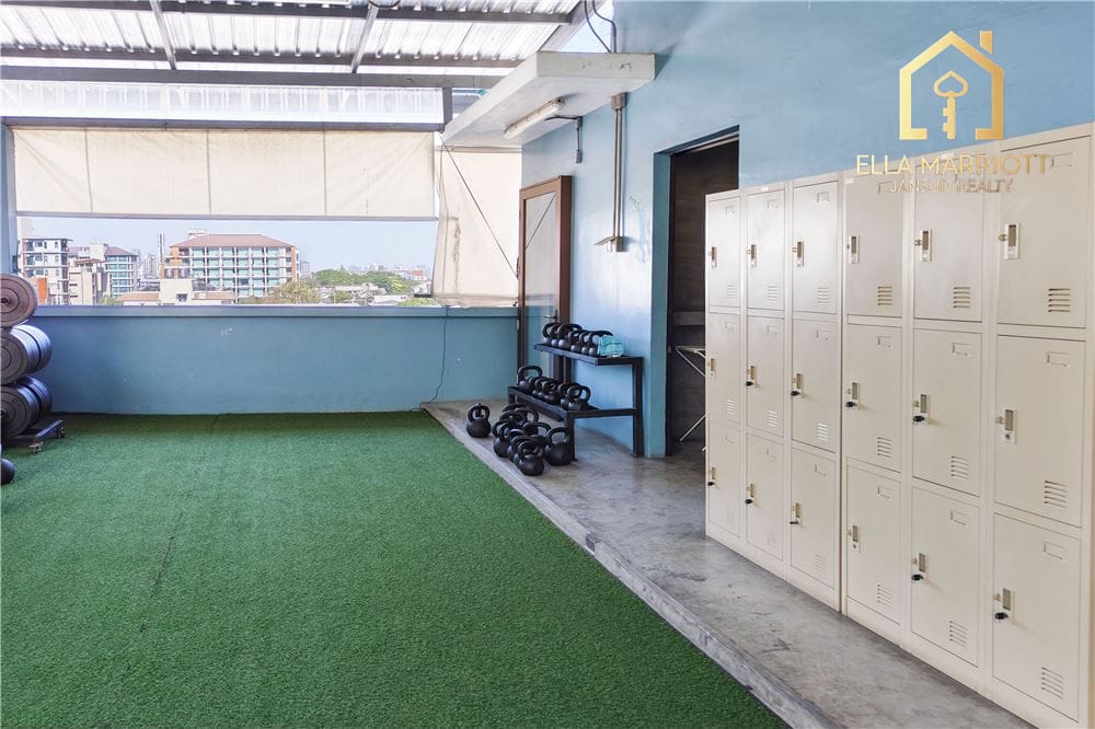 Commercial Building Great Condition- Sukhumvit 101 94