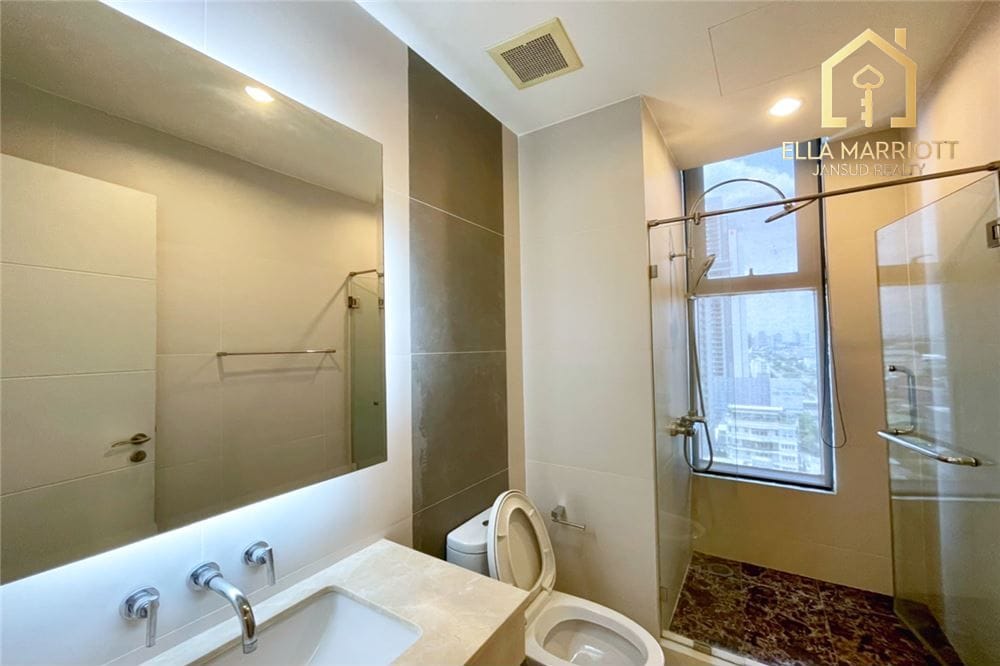 Rent 70K | 113sqm Reno 2BR | High Floor | 200m to BTS Chong Nonsi 13