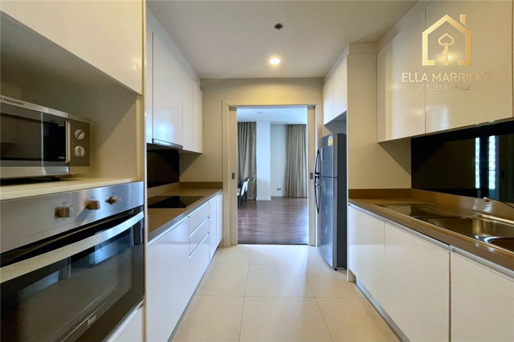 Rent 70K | 113sqm Reno 2BR | High Floor | 200m to BTS Chong Nonsi 3