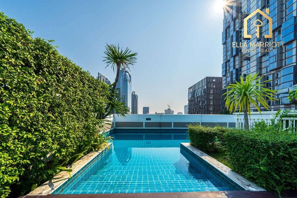 1 Bed Studio Condo for Sale, 7 Mins Walk to BTS Thonglor 19
