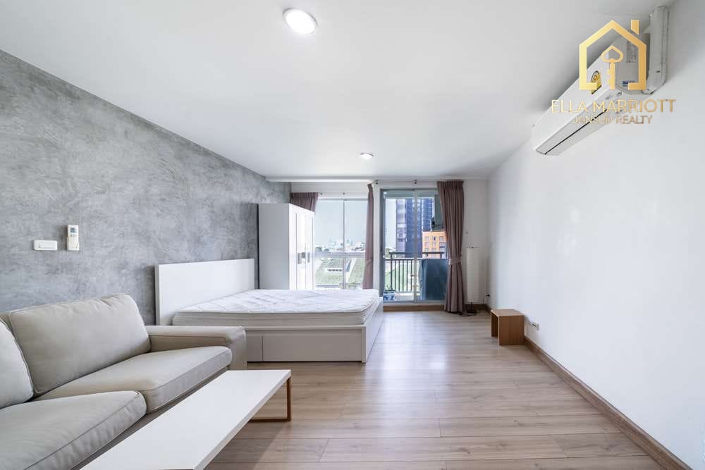 1 Bed Studio Condo for Sale, 7 Mins Walk to BTS Thonglor 3