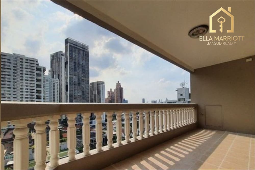 Luxury 3BR Pet-Friendly Condo for Rent on Sukhumvit 24 19
