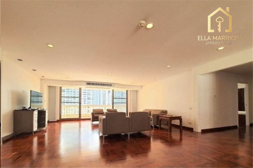 Luxury 3BR Pet-Friendly Condo for Rent on Sukhumvit 24 3