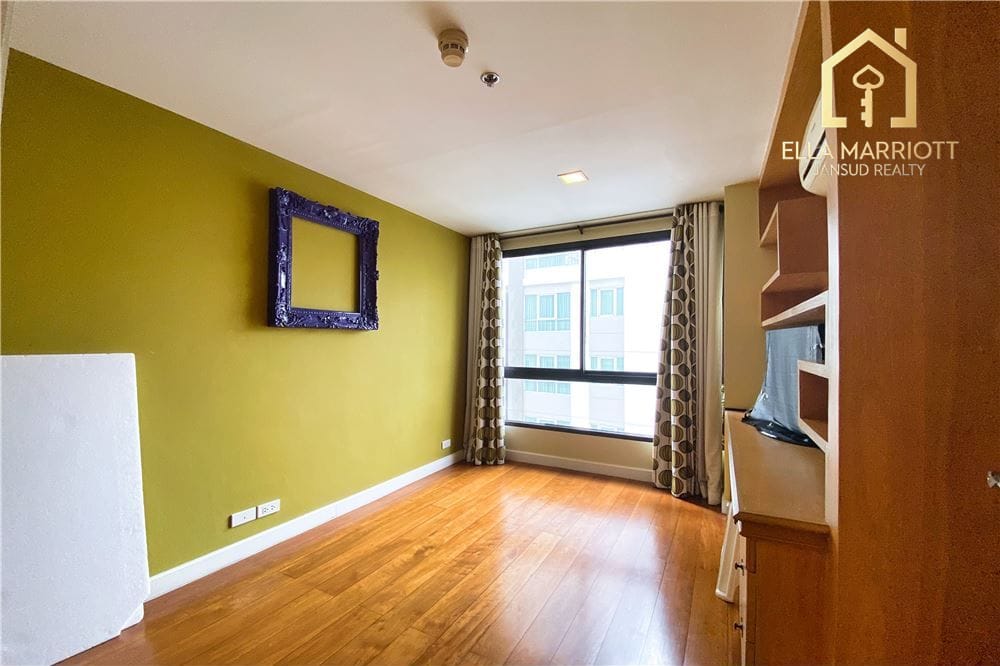 2-Zimmer-Eigentumswohnung in Phrom Phong zu verkaufen - 79m² im 11. Stock, 17 Gehminuten zur BTS, mit Mieter verkauft. 15