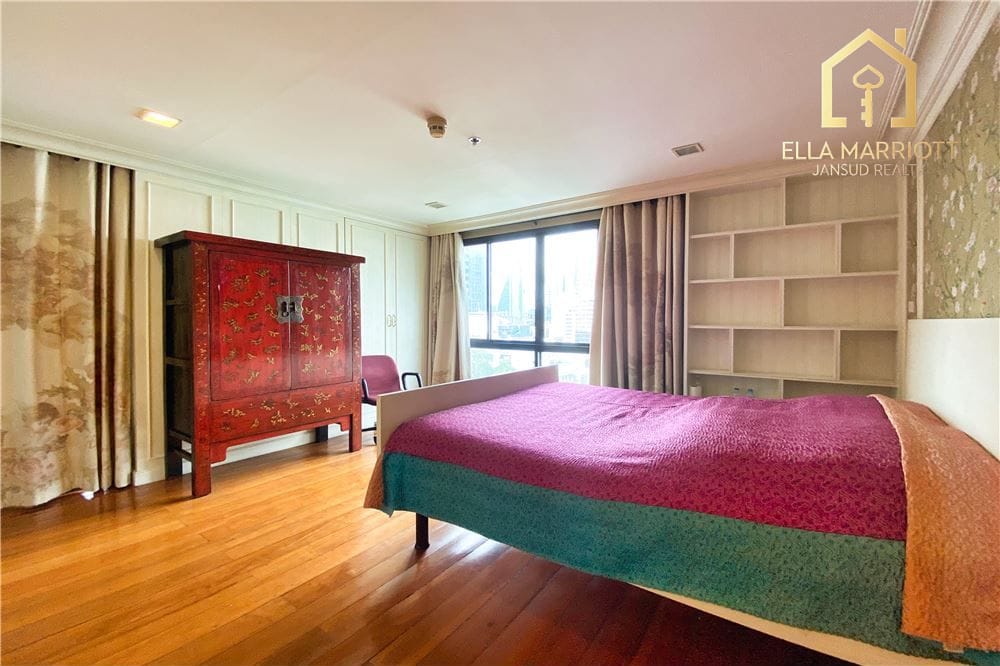 2-Zimmer-Eigentumswohnung in Phrom Phong zu verkaufen - 79m² im 11. Stock, 17 Gehminuten zur BTS, mit Mieter verkauft. 7