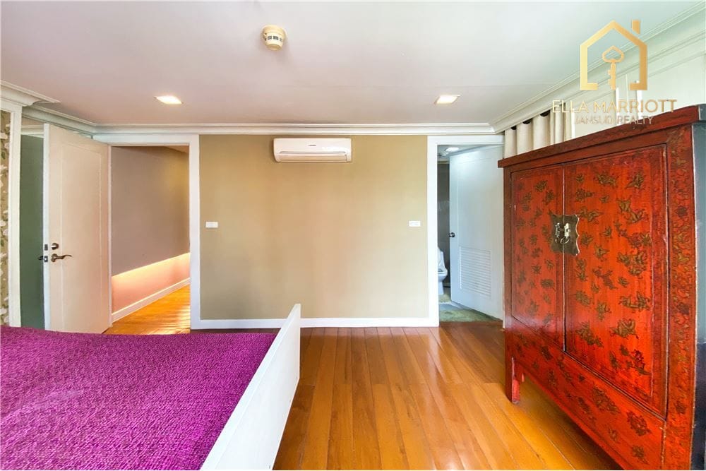 2-Zimmer-Eigentumswohnung in Phrom Phong zu verkaufen - 79m² im 11. Stock, 17 Gehminuten zur BTS, mit Mieter verkauft. 9