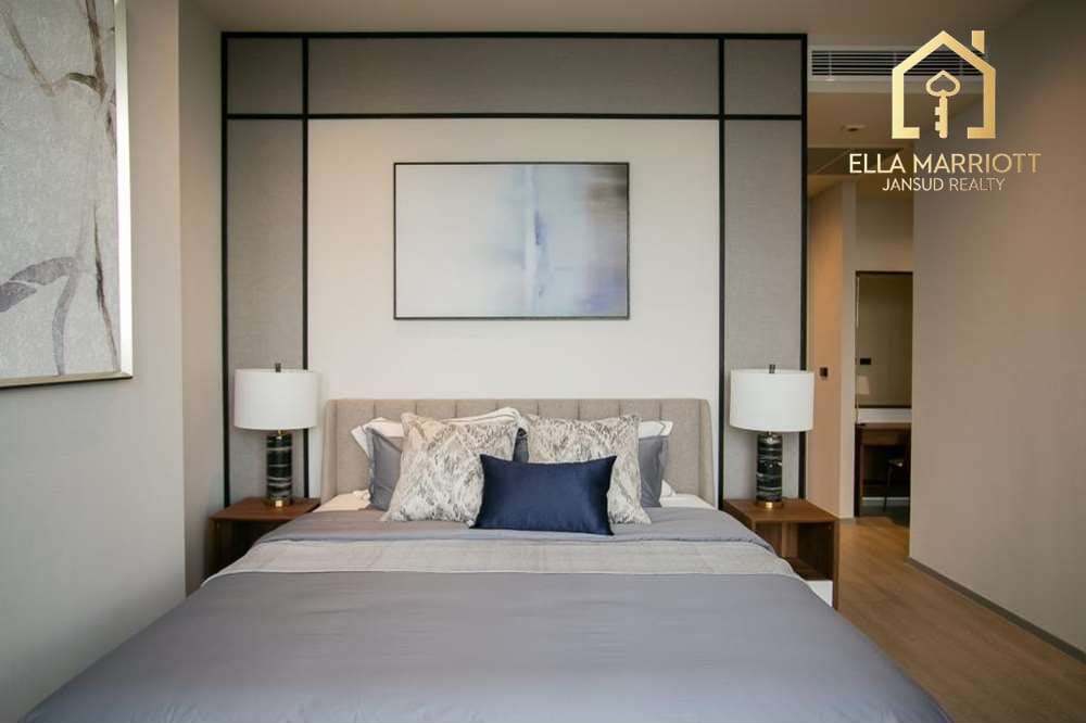 Beautiful 3 Bedrooms 3 Bathrooms on Sukhumvit road. 12