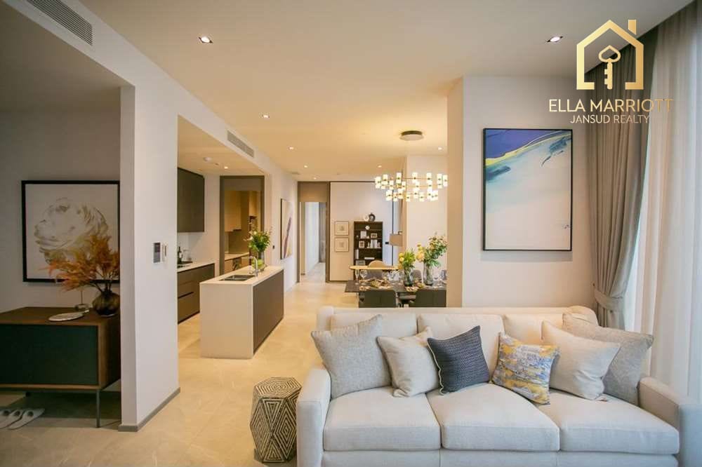 Beautiful 3 Bedrooms 3 Bathrooms on Sukhumvit road. 2