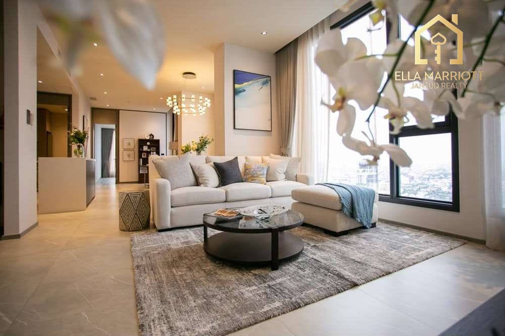 Beautiful 3 Bedrooms 3 Bathrooms on Sukhumvit road. 20