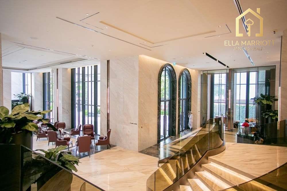 Beautiful 3 Bedrooms 3 Bathrooms on Sukhumvit road. 46