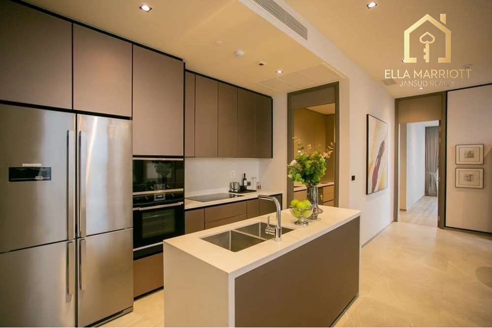 Beautiful 3 Bedrooms 3 Bathrooms on Sukhumvit road. 5