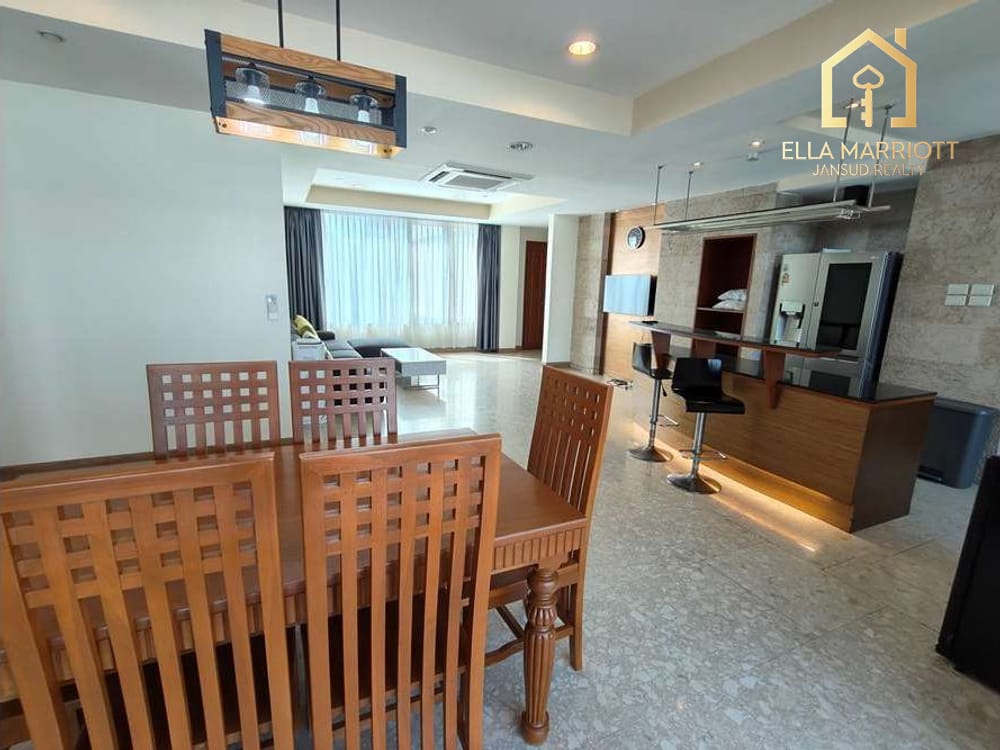 Spacious Luxury Condo Steps from BTS Thong Lo - 18 Min Walk 15