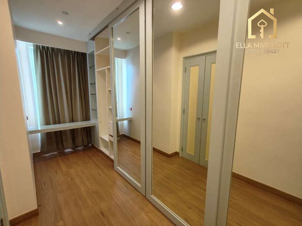 Spacious Luxury Condo Steps from BTS Thong Lo - 18 Min Walk 26