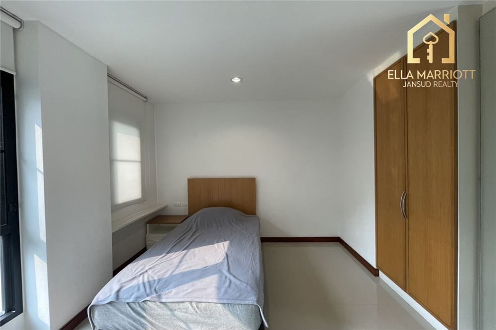 Rent 45K | Brand New 120sqm 3BR | Ekkamai Soi 12 | Free BTS Shuttle 10