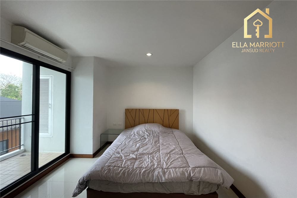 Rent 45K | Brand New 120sqm 3BR | Ekkamai Soi 12 | Free BTS Shuttle 6