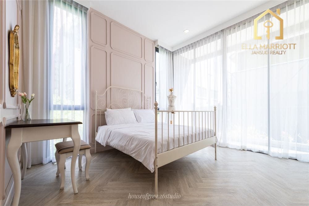For Sale with Tenant Single House with Private Pool on Sukhumvit 26 8