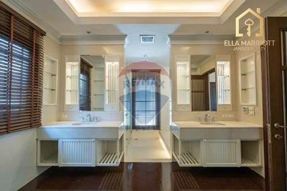 Geräumiges 5-Schlafzimmer-Einfamilienhaus mit Pool und Jacuzzi in Sathorn-Narathiwas – 426 m² 7