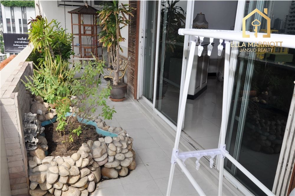 3-Bedroom Condo in Heart of Central Bangkok 16