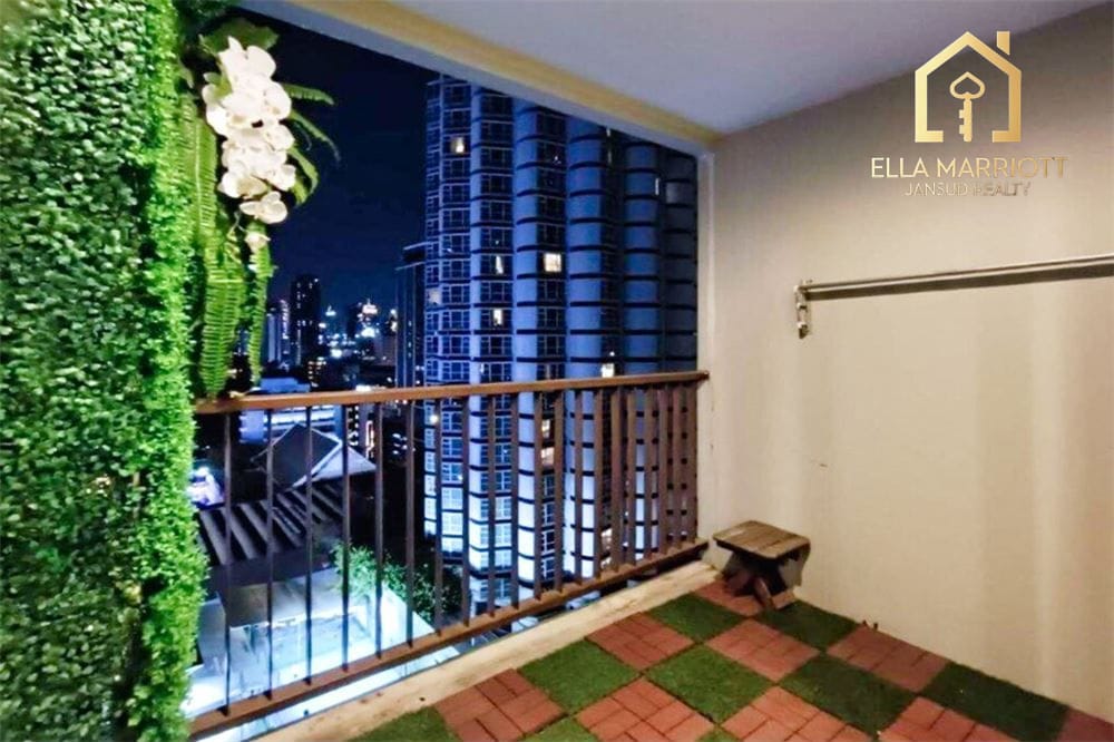 For Rent: 2BR/2BA Condo at 15 Sukhumvit Residence - Unobstructed Views, 8 Mins Walk to BTS Nana 4