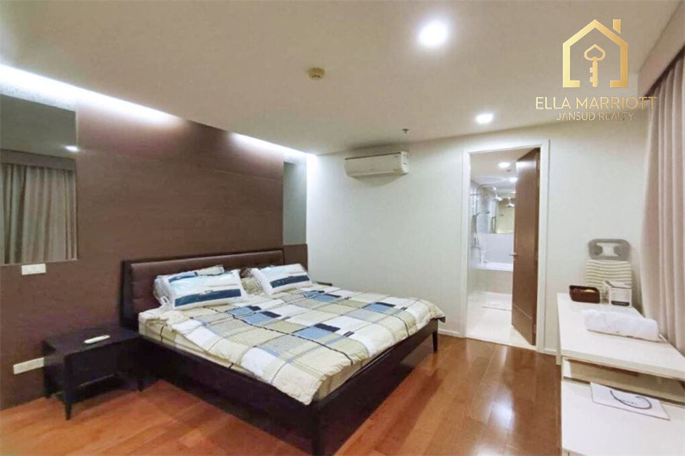 For Rent: 2BR/2BA Condo at 15 Sukhumvit Residence - Unobstructed Views, 8 Mins Walk to BTS Nana 5