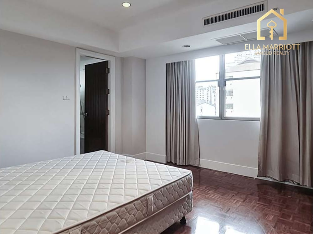 Rent 180K | 320sqm 4BR Family Suite | Dual Balconies | Phrom Phong 18