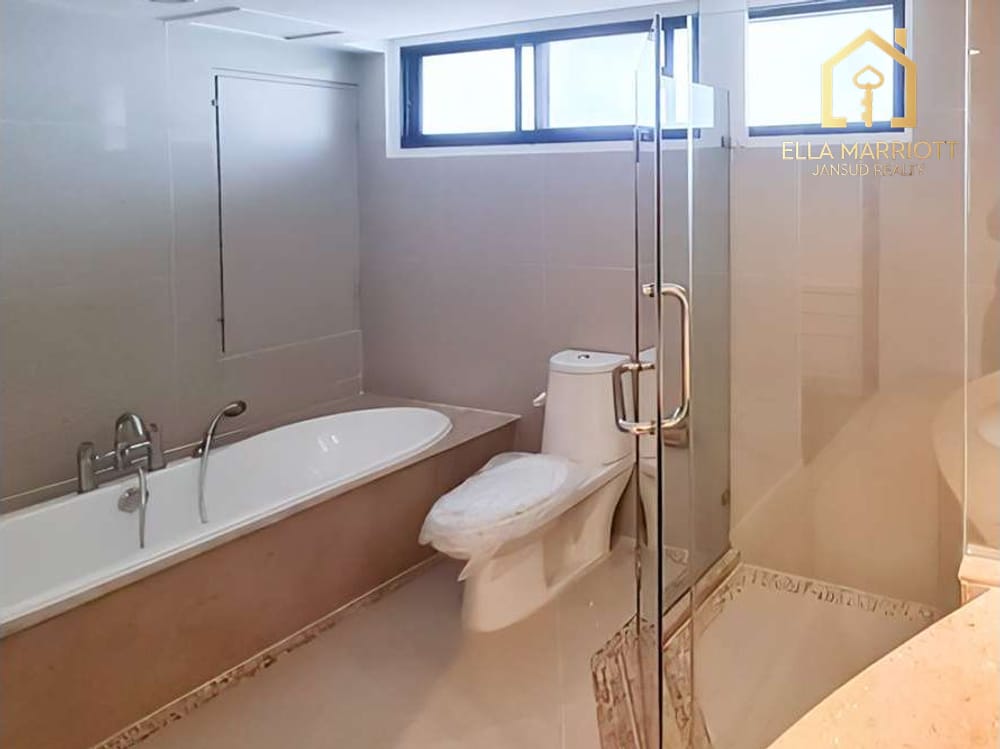 Rent 180K | 320sqm 4BR Family Suite | Dual Balconies | Phrom Phong 21