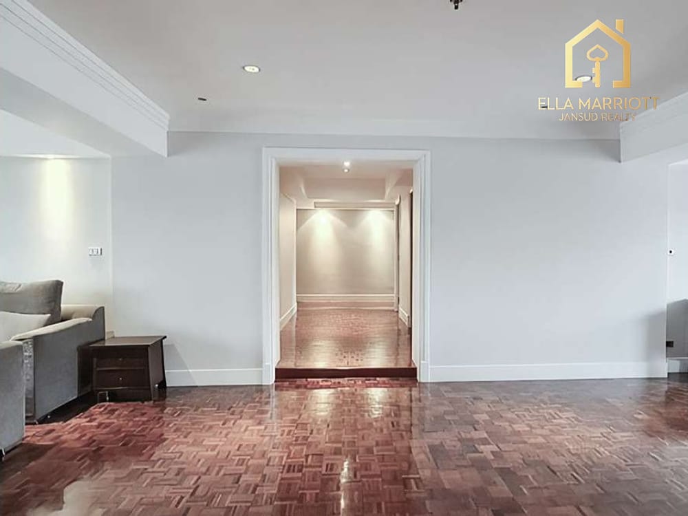 Rent 180K | 320sqm 4BR Family Suite | Dual Balconies | Phrom Phong 4