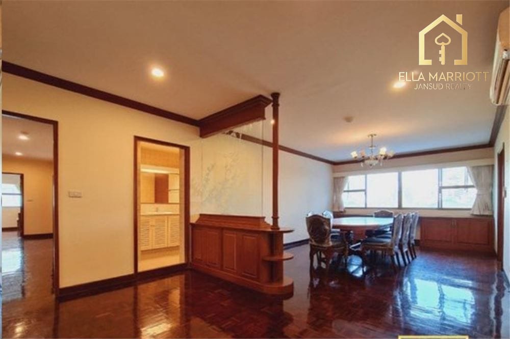 For Rent Cat friendly 3 bedrooms in Sukhumvit Phrom Phong 5