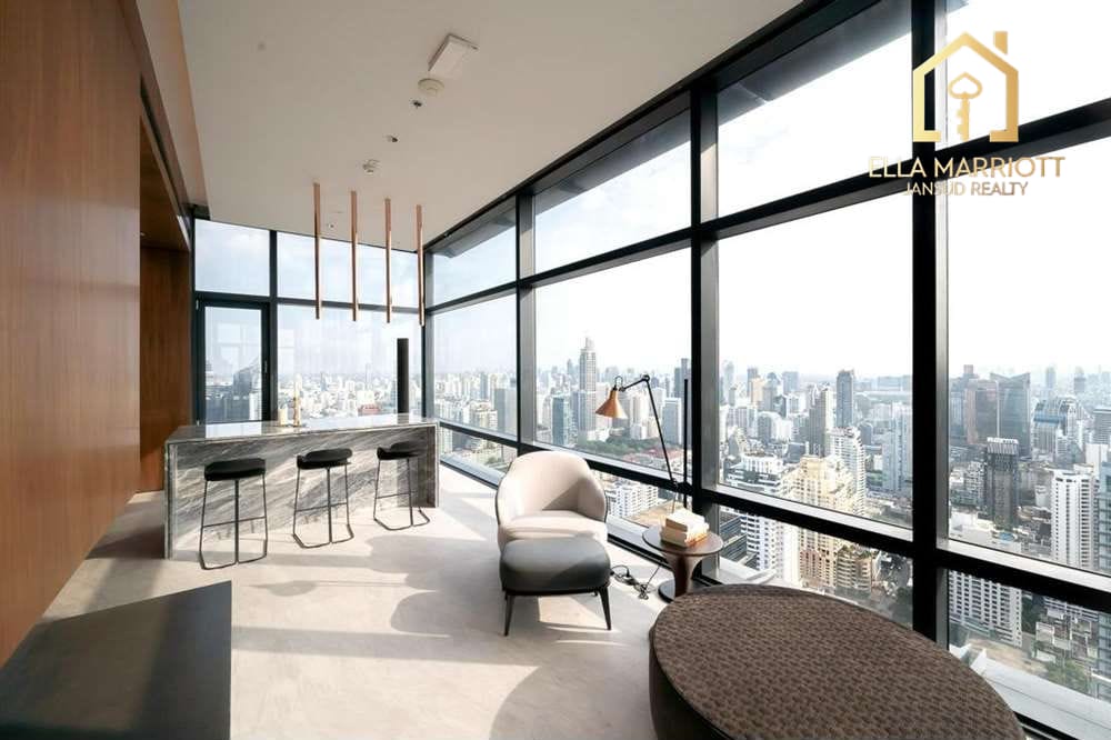 Luxury Condo Near MRT Phetchaburi - Circle Living Prototype, Central Bangkok 2