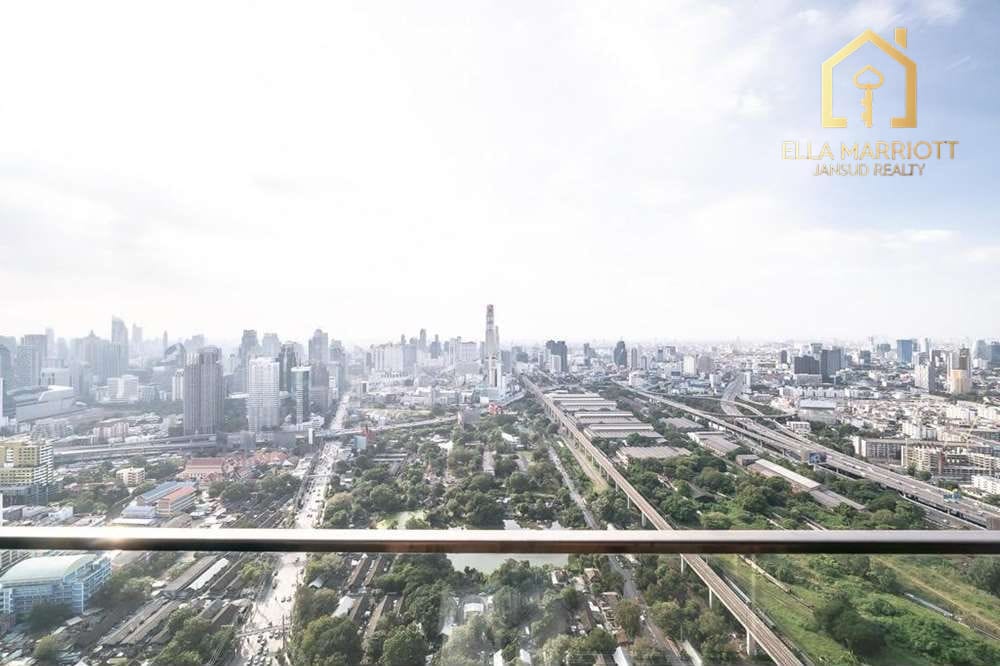 Luxury Condo Near MRT Phetchaburi - Circle Living Prototype, Central Bangkok 21