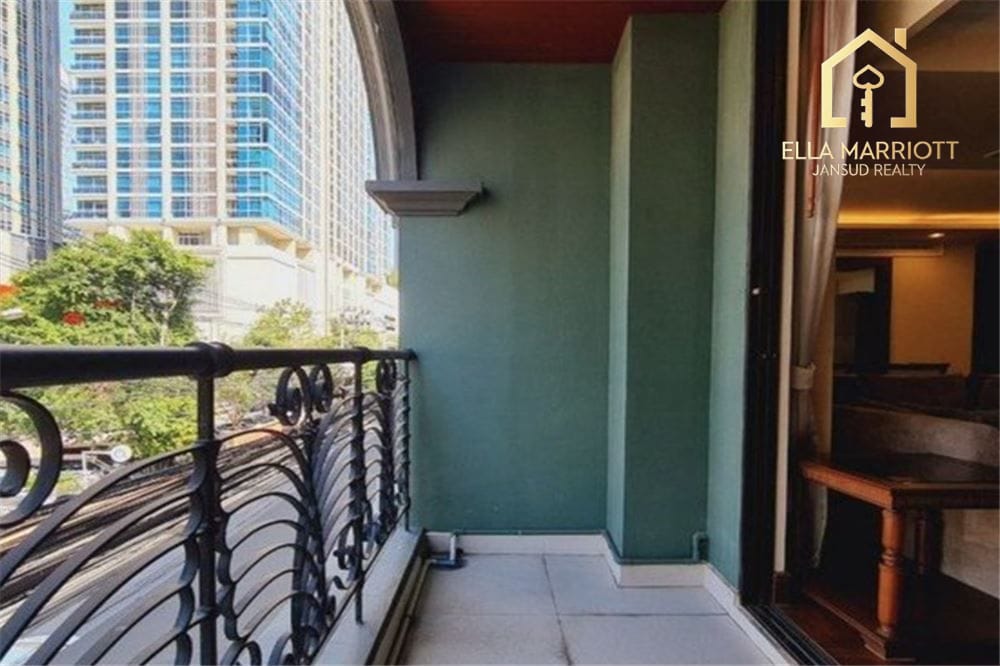Geräumige 3-Schlafzimmer-Eigentumswohnung in Ruamrudee | 230m² mit Gartenblick | Nahe BTS Ploenchit 5