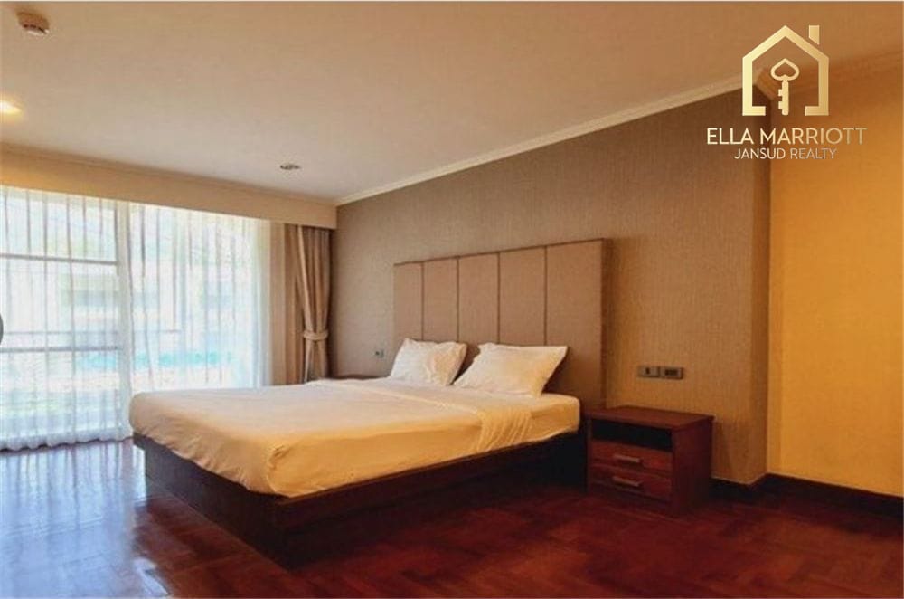Geräumige 3-Schlafzimmer-Eigentumswohnung in Ruamrudee | 230m² mit Gartenblick | Nahe BTS Ploenchit 8