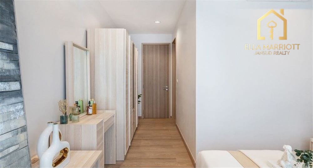 Luxurious 2BR Condo in Bangkok's Heart, For Rent 9