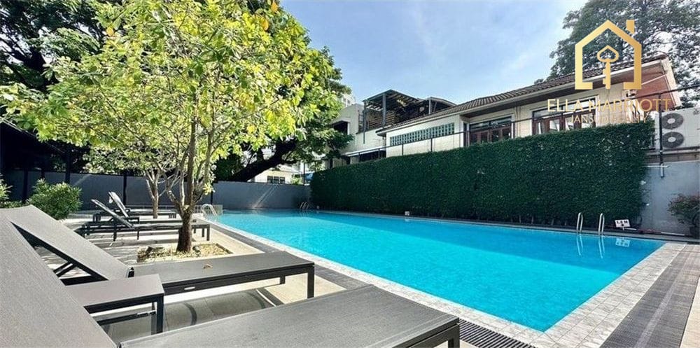 Sathorn: Luxurious 4BR Condo for Rent 22