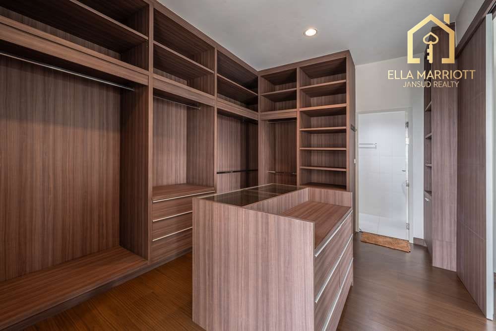 Luxurious Condo at Fourwings Residence, Bangkapi - 11 Mins Walk to MRT Yaek Lam Sali 29