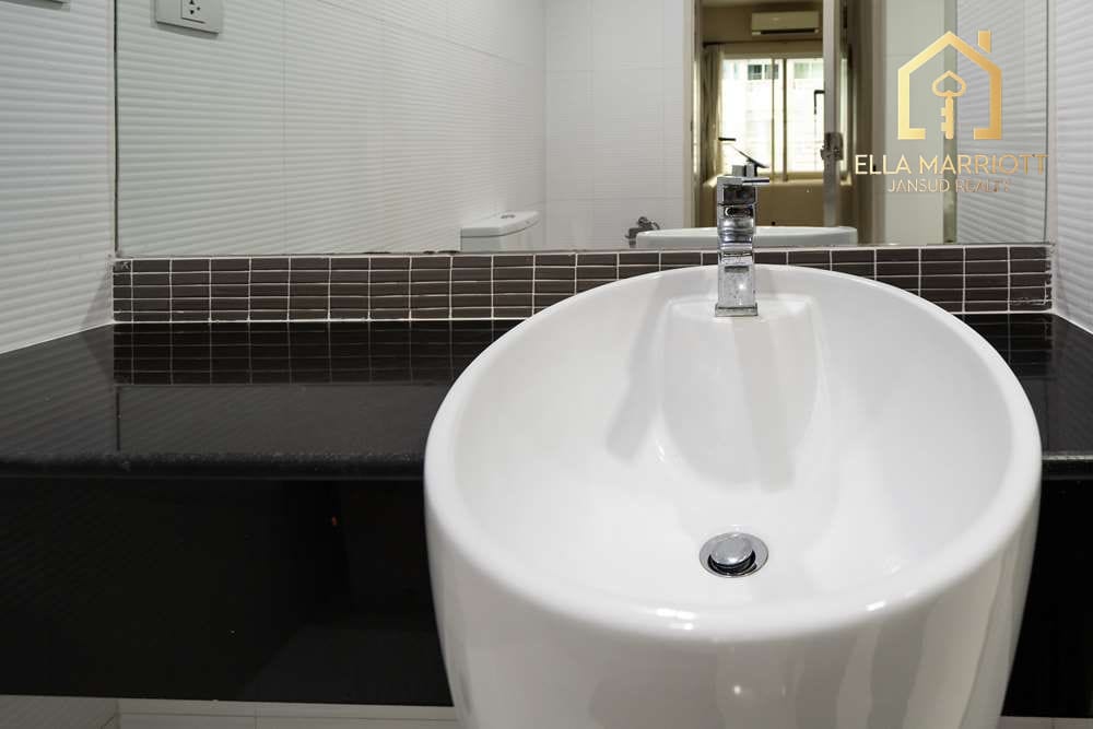Luxurious Condo at Fourwings Residence, Bangkapi - 11 Mins Walk to MRT Yaek Lam Sali 44