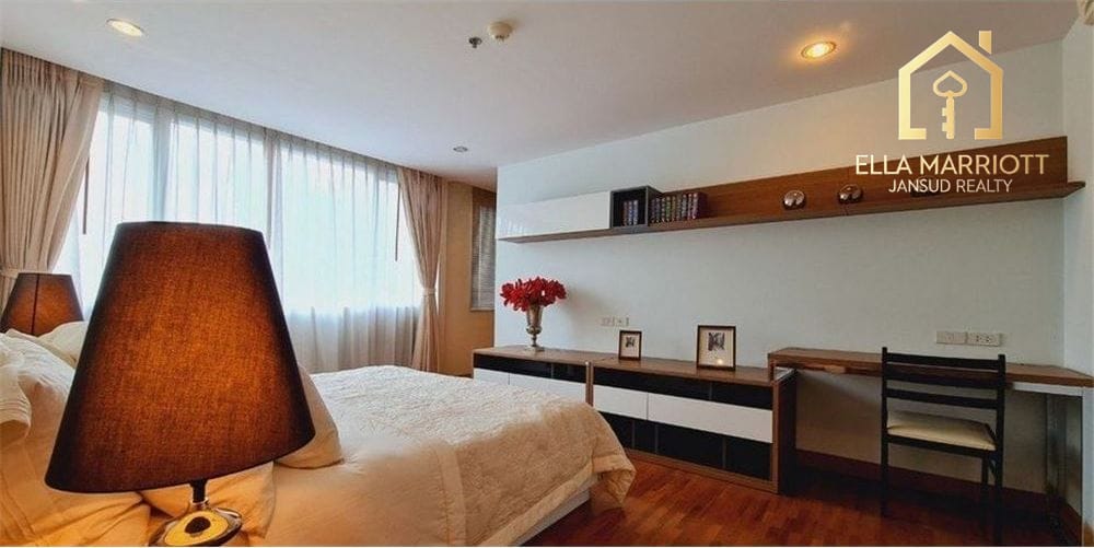 Rent 50K | 91sqm 2BR Wood-Style | Sukhumvit 24 | Near Benjasiri Park 6