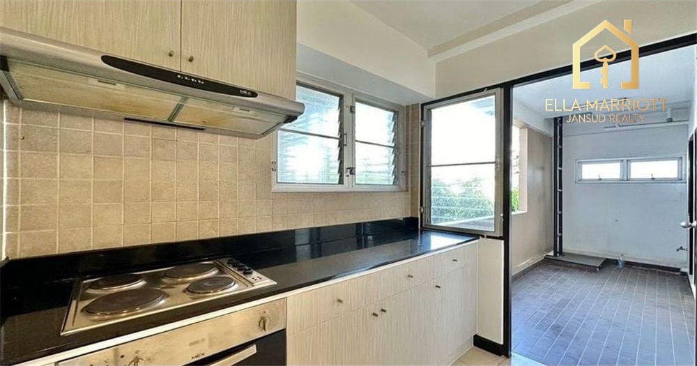 For Rent - Spacious 3BR Low-Rise Apartment in Sukhumvit 27 | 230 sqm 8