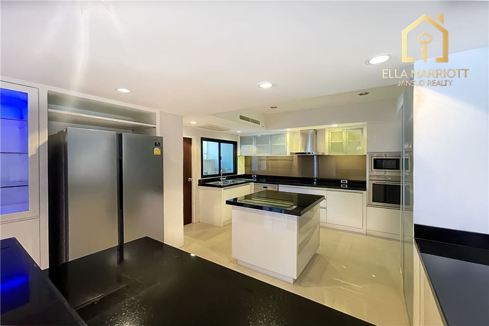 เช่า 4 ห้องนอน 3 ห้องน้ำ คอนโด ใน สุขุมวิท, กรุงเทพฯ 9
