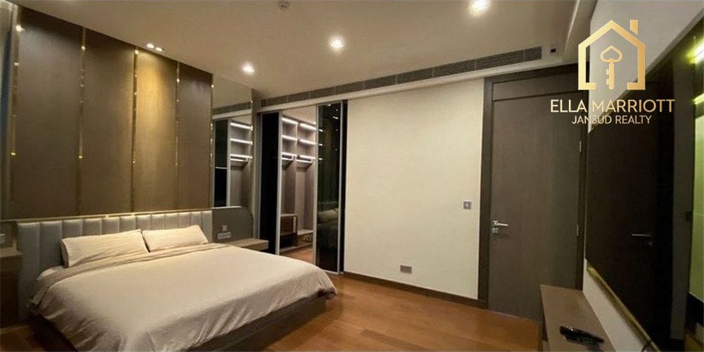 Ultra-Luxuriöse 3-Schlafzimmer-Eigentumswohnung mit Mieter in Q1 Sukhumvit zu verkaufen 9