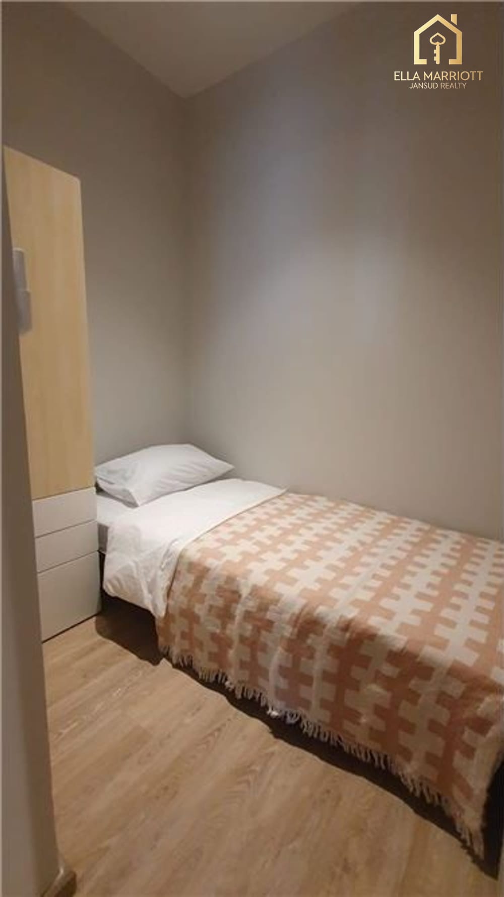 Spacious 3BR Condo for Rent in Bearing | 250sqm Near Patana School 15