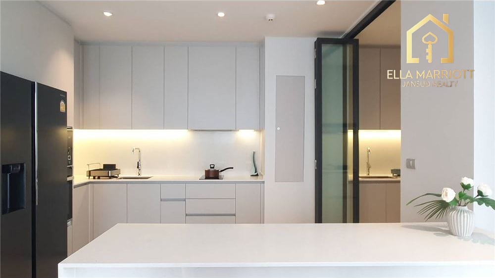 Spacious 3BR Condo for Rent in Bearing | 250sqm Near Patana School 3