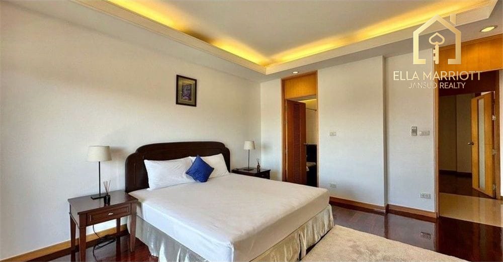 Haustierfreundliche 2-Schlafzimmer-Wohnung zur Miete in Sathorn 10