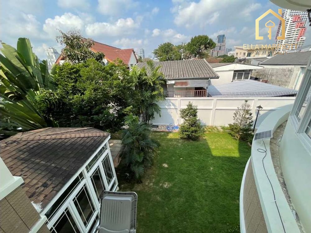 Single house for rent, Lat Phrao 35 18