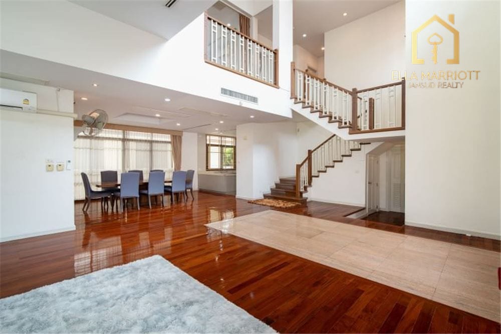 Corner Unit Single House with Private Pool 8