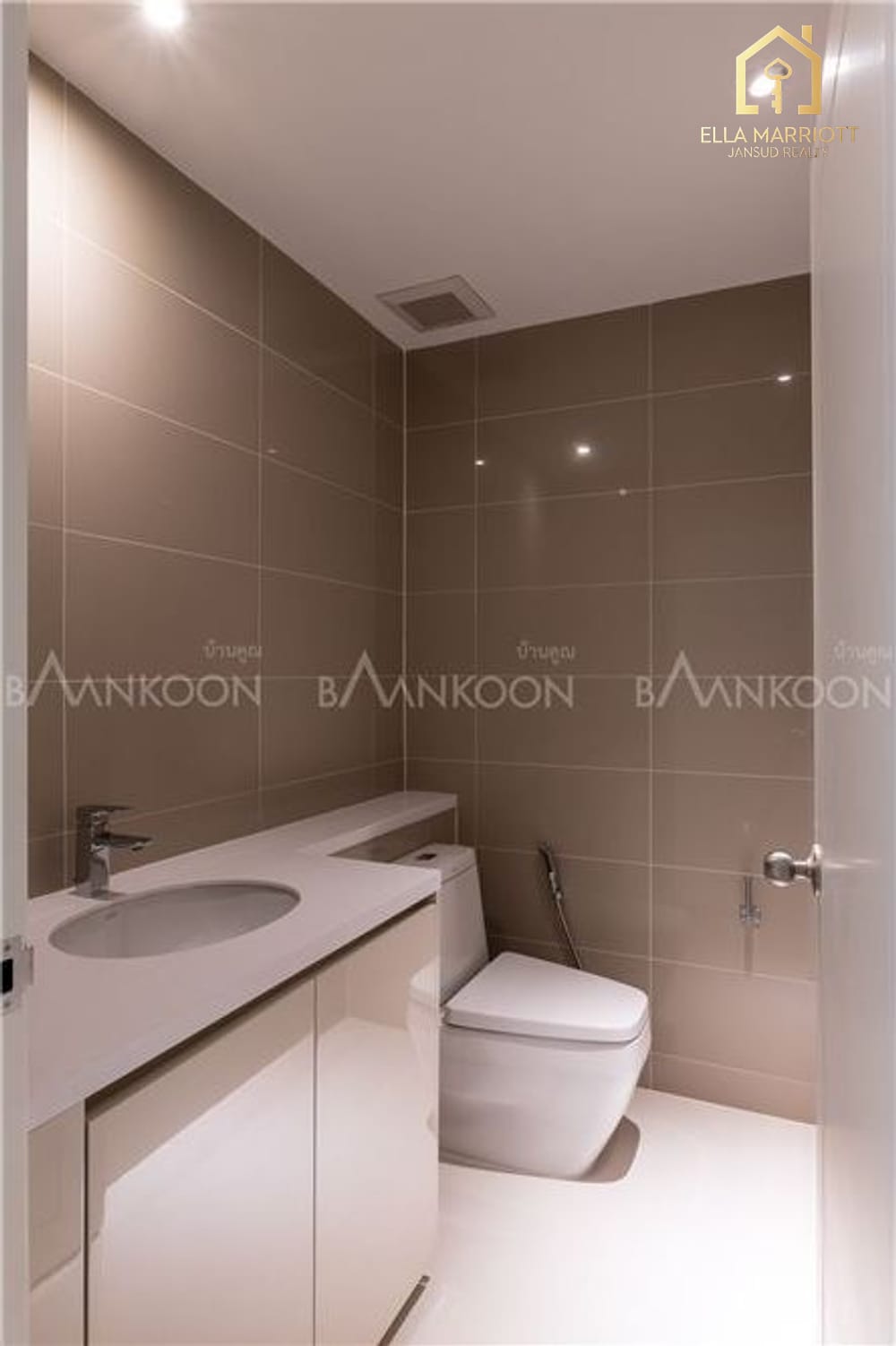 Moderne 4-Schlafzimmer-Eigentumswohnung in Sathorn zu verkaufen 25