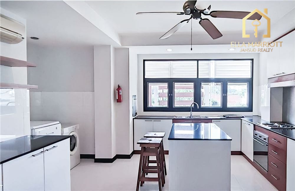 Haustierfreundliche 4-Zimmer-Wohnung in Sathon | 280m² Nähe BTS & Schulen | Miete 110.000 5
