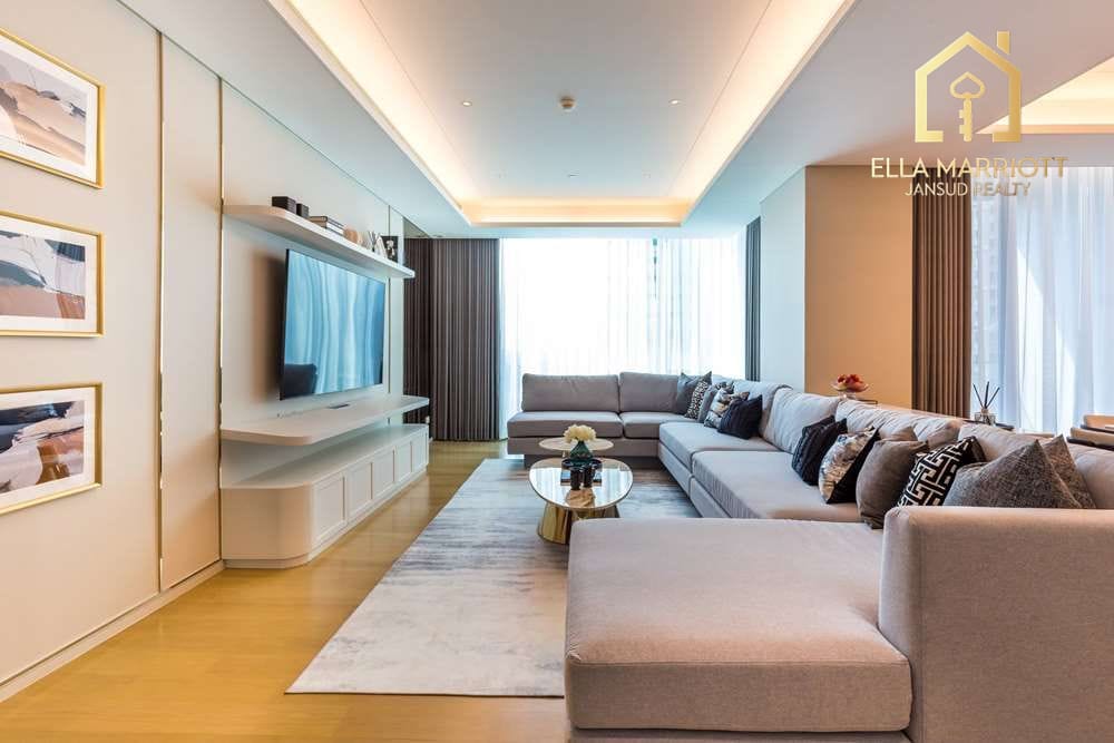 Fully Furnished Condo for Sale at Baan Sindhorn 16