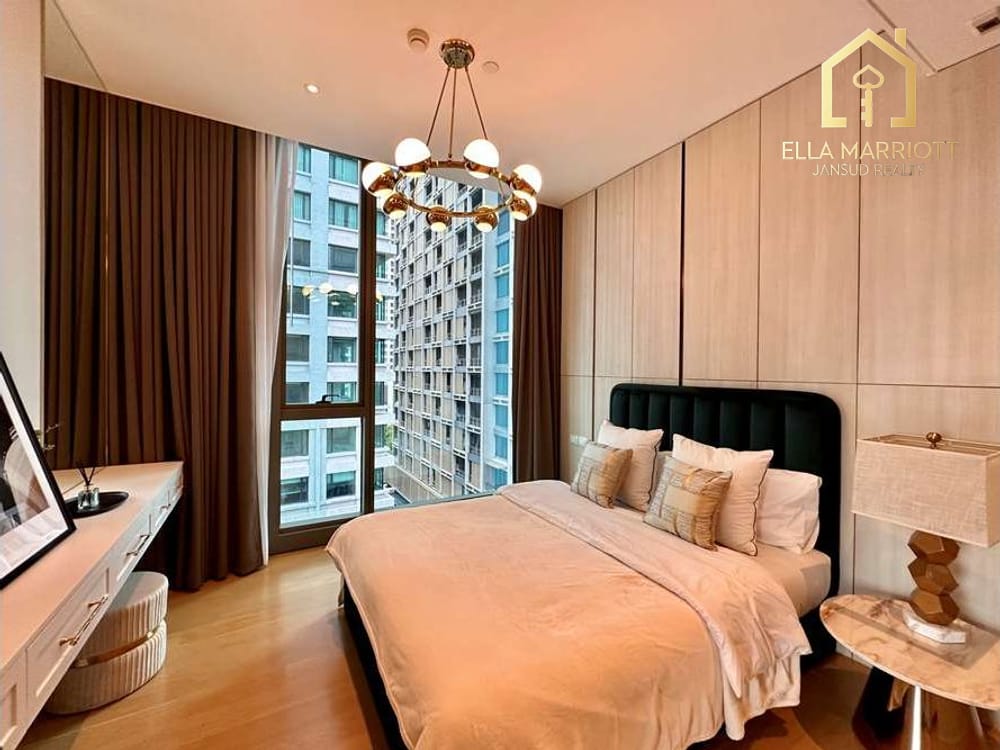 Fully Furnished Condo for Sale at Baan Sindhorn 5
